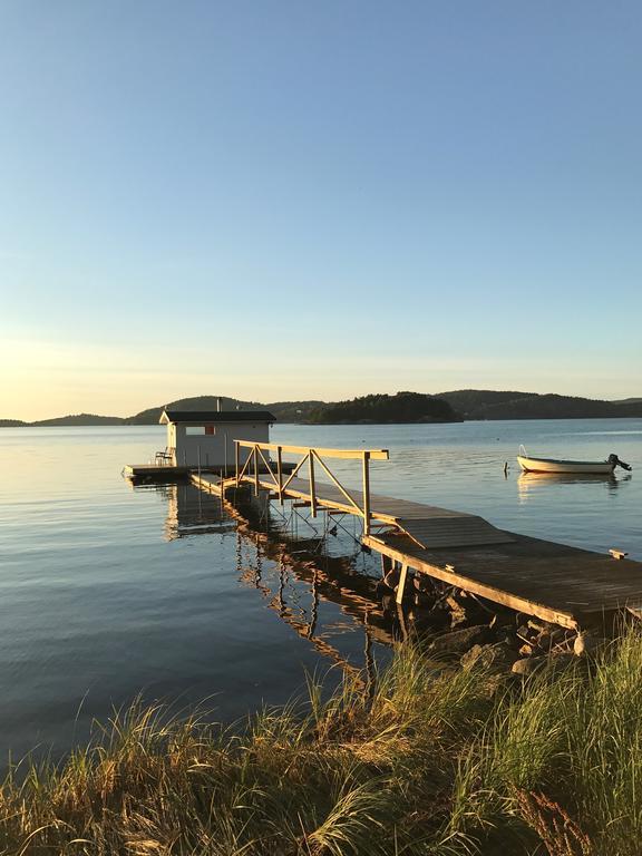 Anfasteroed Gardsvik - Badstugor Med Loft لجونجسكيل الغرفة الصورة